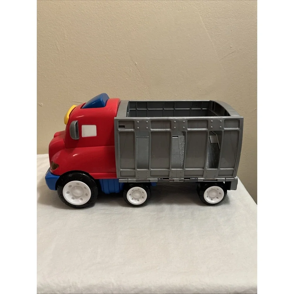 Fisher Price Little People Wheelies ZIG The Big Rig Truck Sounds Lights 2011